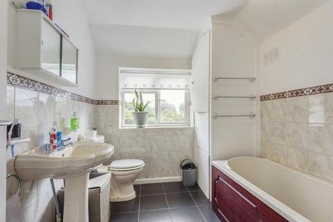 162 Clare Road, Maidenhead, SL6 4DH