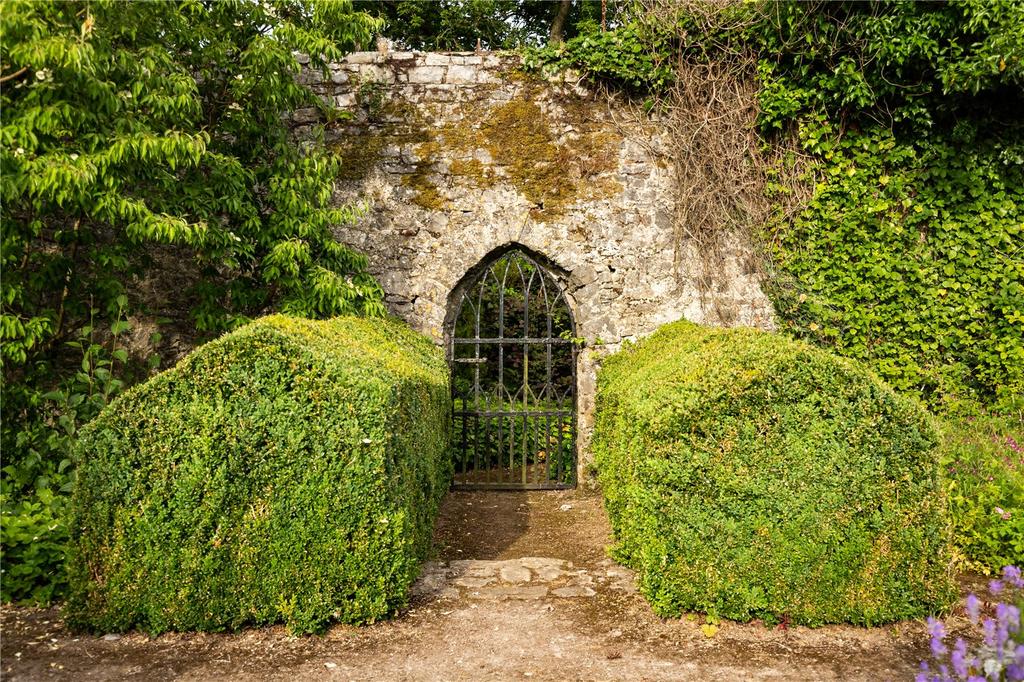 Ardsallagh House