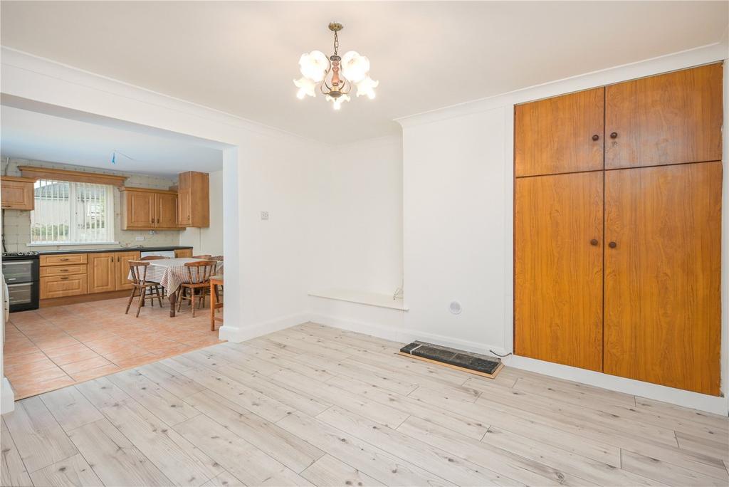 Iona Place, Mayfield, Cork 3 bed semidetached house £222,565* (€260,000)