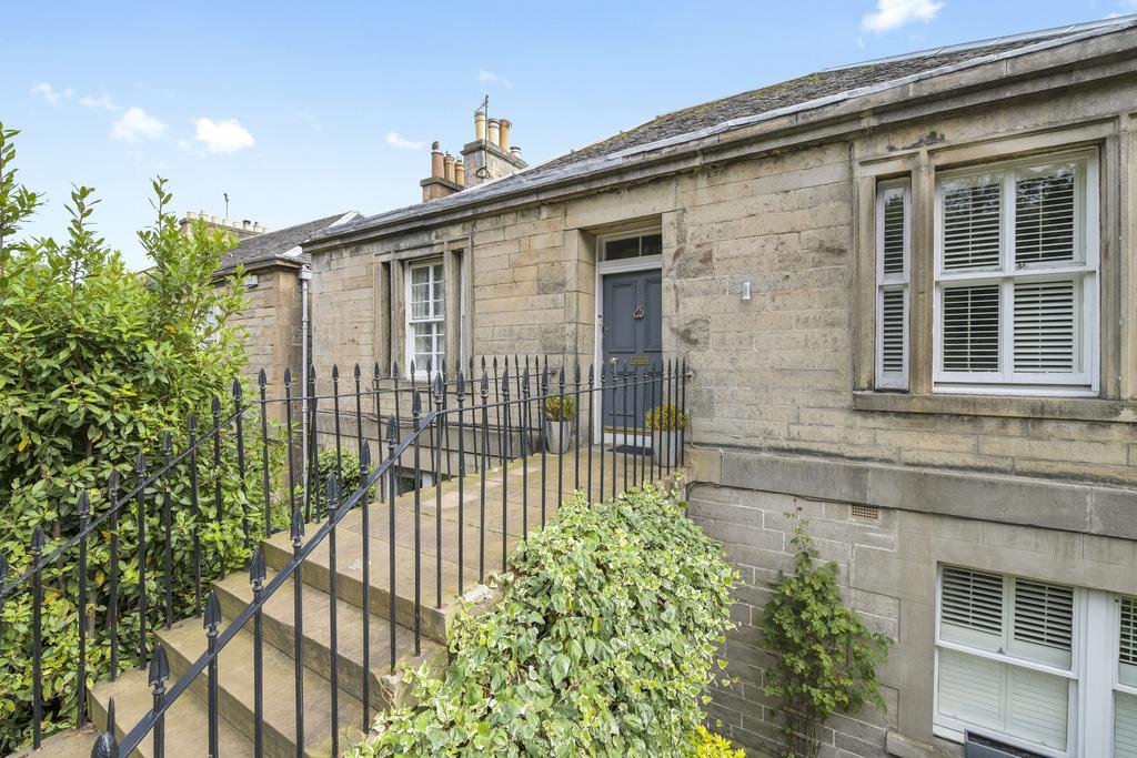 19 Quality Street, Edinburgh, EH4 5PB 1 bed flat for sale £180,000