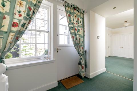 45b Manor Place, Edinburgh, EH3 7EB
