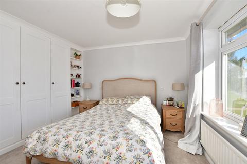 71 Bathurst Road, Staplehurst, Tonbridge, TN12 0LQ