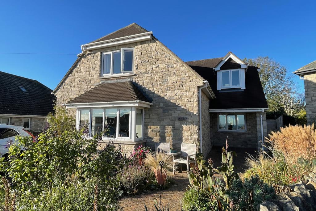 BAY CRESCENT, SWANAGE 4 bed detached house £1,100,000