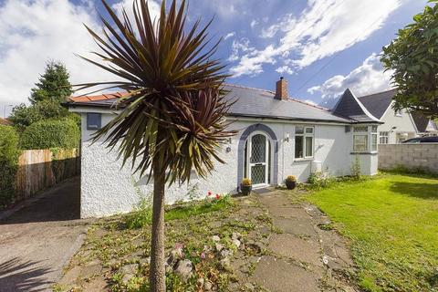 4 bedroom detached bungalow for sale - Caegwyn Road, Whitchurch, Cardiff. CF14