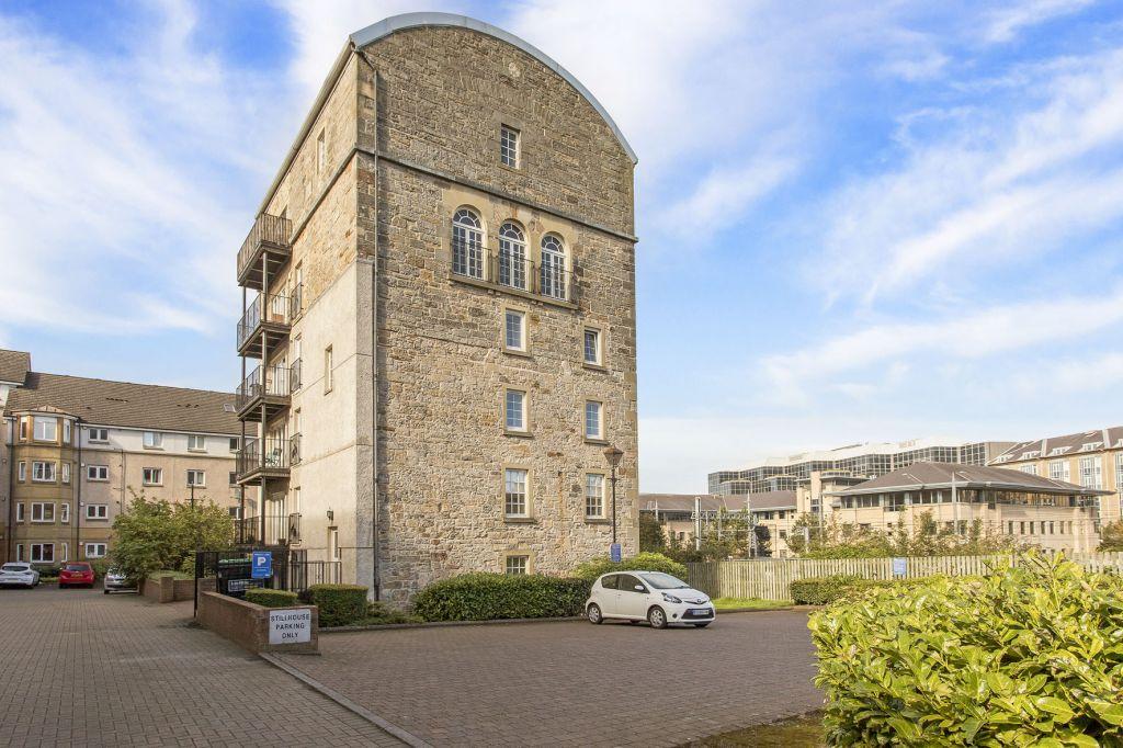 Flat 2, 11 Easter Dalry Wynd, Edinburgh, EH11 2TB 2 bed flat for sale