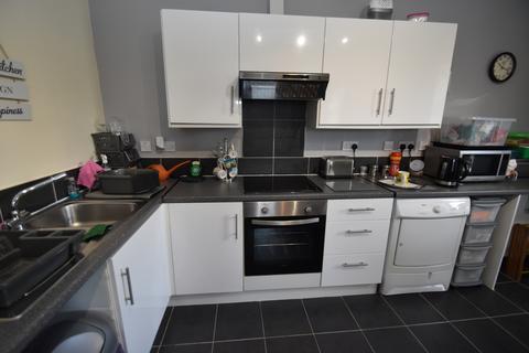2 bedroom flat for sale - Clifton Grove, Skegness, PE25