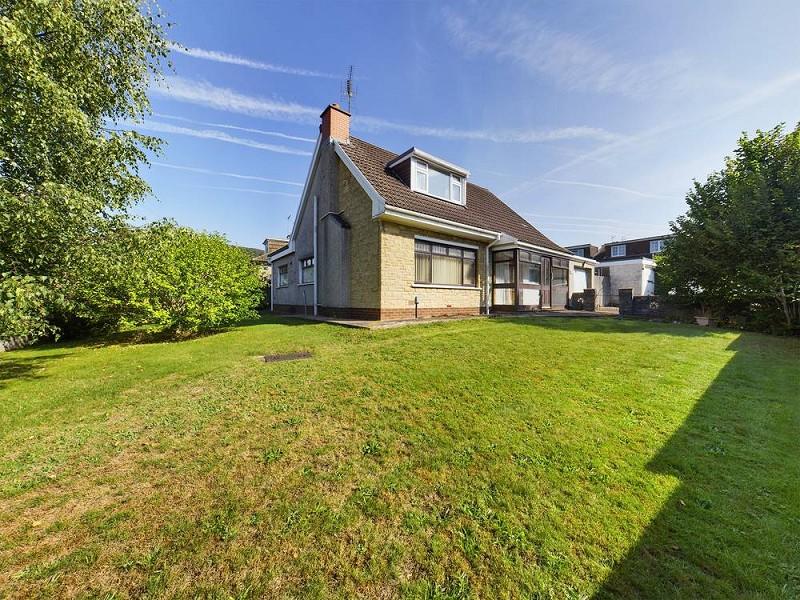 Rockwood Road, Taffs Well, Cardiff. CF15 3 bed detached bungalow for