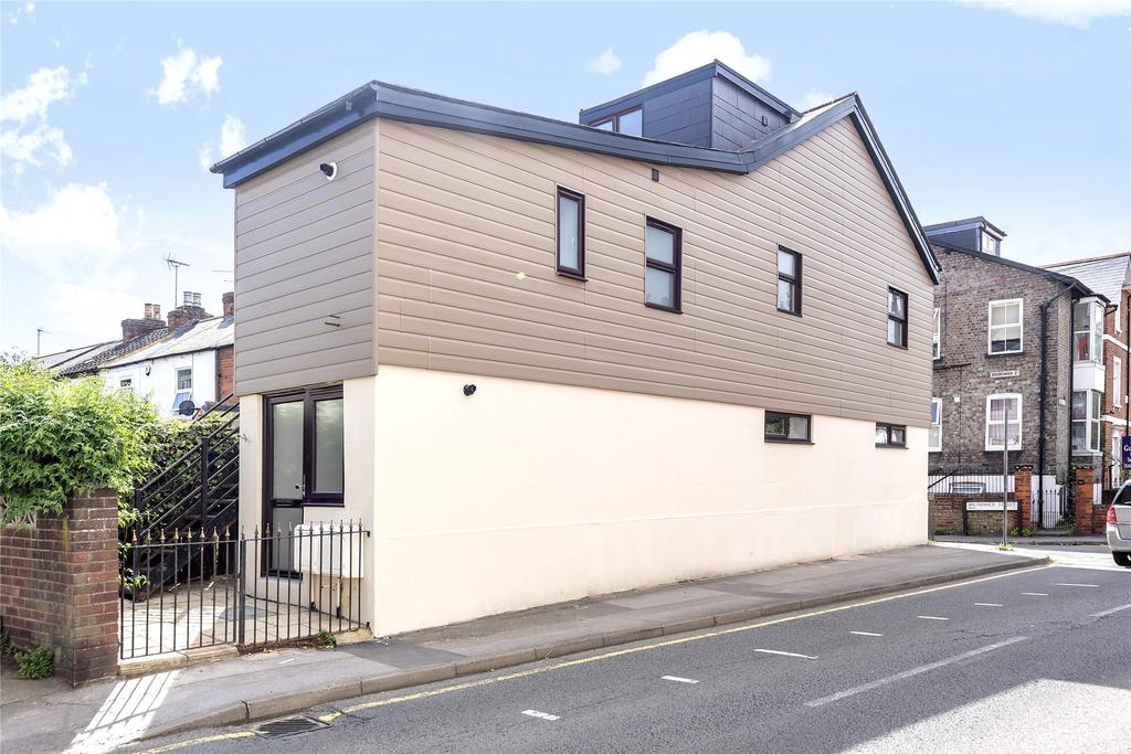 Tilehurst Road, Reading, Berkshire, RG1 1 bed £210,000