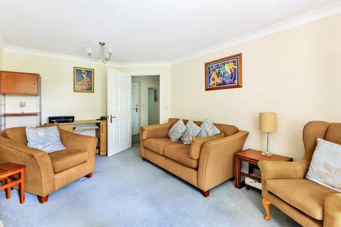 1 bedroom apartment for sale - Pheasant Court, Holtsmere Close, Watford WD25 9AF