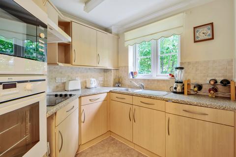 1 bedroom apartment for sale, Pheasant Court, Holtsmere Close, Watford WD25 9AF