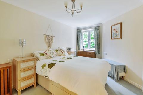 1 bedroom apartment for sale, Pheasant Court, Holtsmere Close, Watford WD25 9AF