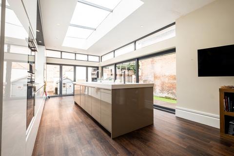 Agnew Street, Lytham St. Annes, FY8