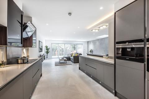 4 bedroom detached house for sale, Mill Hill NW7