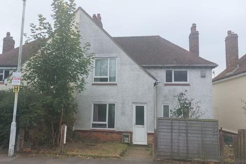 72 Hill Road, Folkestone, CT19 6LS