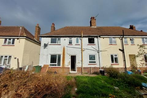 72 Hill Road, Folkestone, CT19 6LS