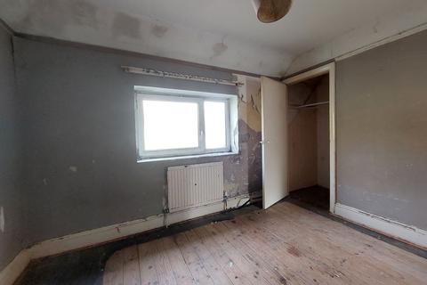 72 Hill Road, Folkestone, CT19 6LS