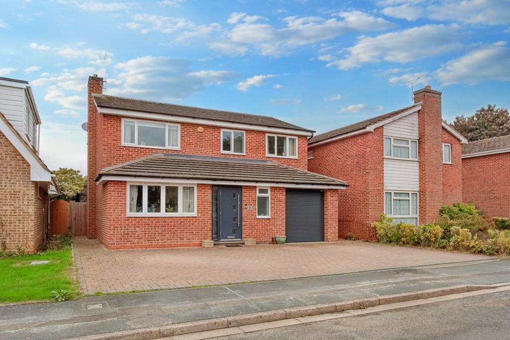 Ashridge Close, Banbury 4 bed detached house £500,000