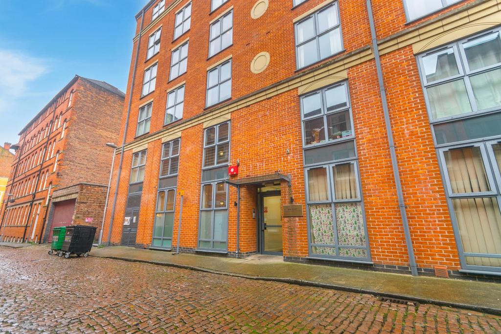 New Court, The Lace Market, Nottingham NG1 1JT 2 bed apartment £150,000
