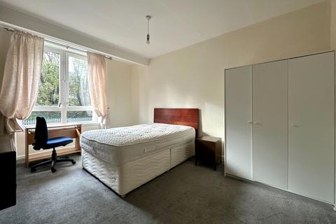 undefined, Earl Street, Scotstoun, Glasgow, G14