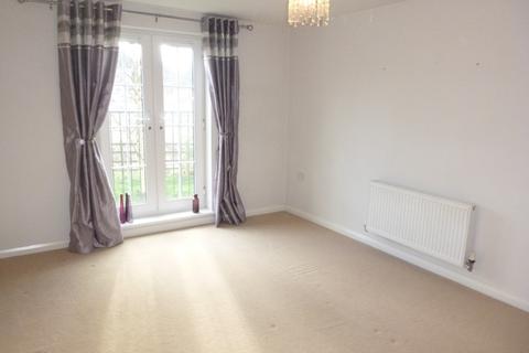 2 bedroom flat to rent - Upperbrook Court, Greenbrook Fold, Burnley, BB12