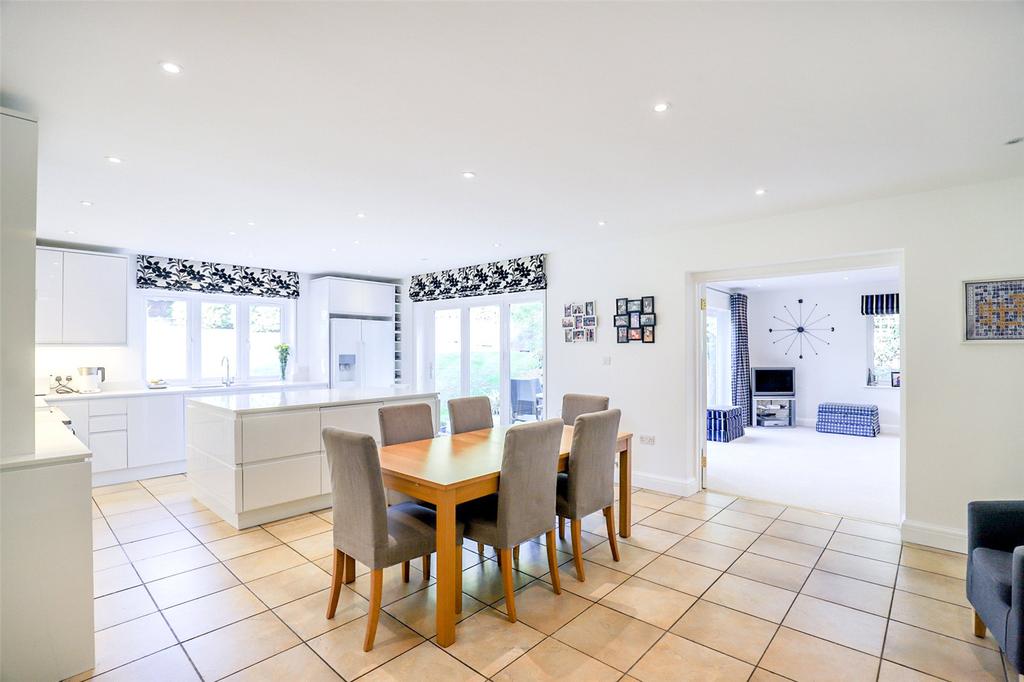 Townsend Drive, St. Albans, Hertfordshire, AL3 6 bed detached house £