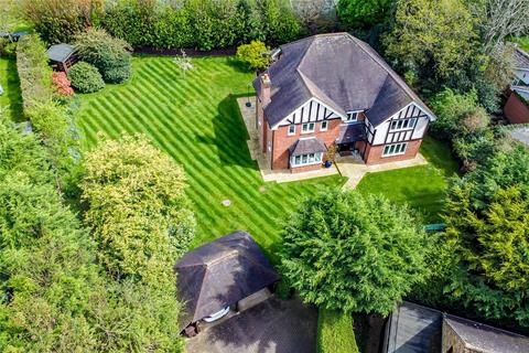 6 bedroom detached house for sale, Townsend Drive, St. Albans, Hertfordshire, AL3