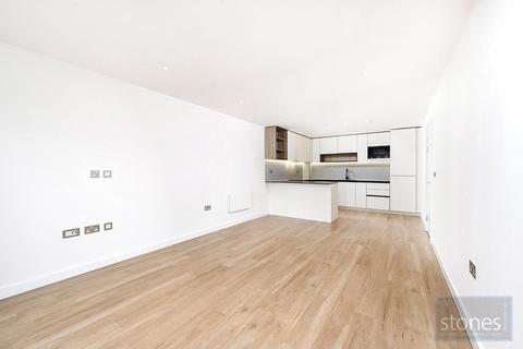 3 bedroom apartment to rent, Beaufort Square, London, NW9