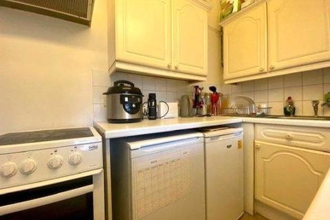 1 bedroom apartment to rent - Hill Lane, Southampton, Hampshire, SO15