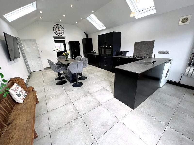 Underwood Road, Cadoxton, Neath... 3 bed semidetached house £225,000