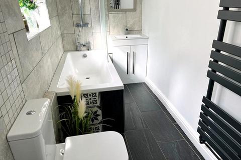 65 Underwood Road, Cadoxton, Neath, SA10 8BY
