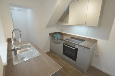 2 bedroom flat to rent, Laurel Street, Wallsend NE28