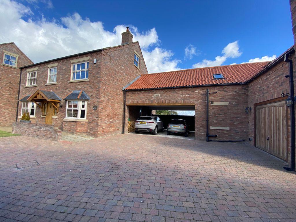 View of Property at Front