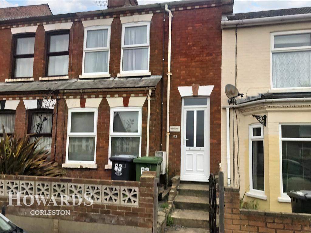 Albemarle Road, Gorleston 2 bed terraced house for sale £190,000