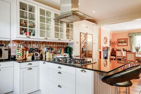 5 bedroom semi-detached house for sale - Belsize Road, South Hampstead, London, NW6
