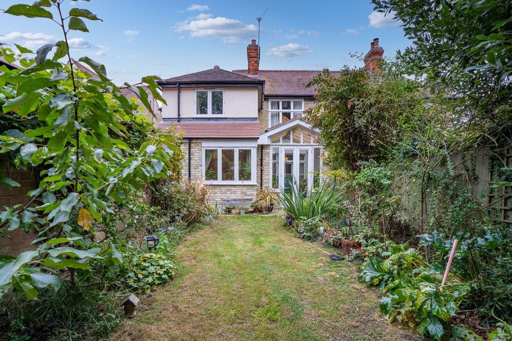 Harvey Goodwin Avenue, Cambridge, CB4 4 bed semidetached house £850,000