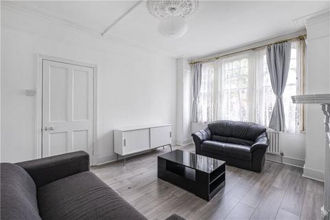 2 bedroom apartment to rent, Weir Road, London, SW12