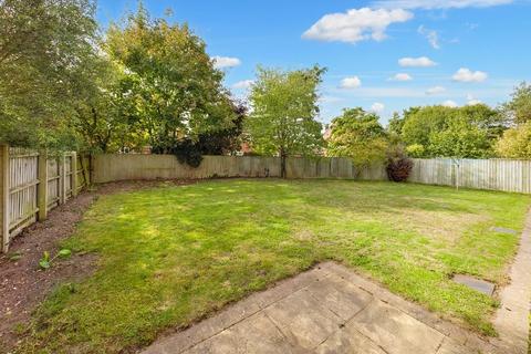3 Borage Close, Thetford, IP24 2UX