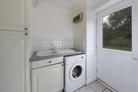 3 Borage Close, Thetford, IP24 2UX