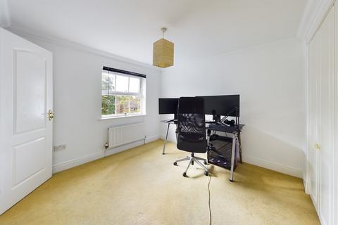 3 Borage Close, Thetford, IP24 2UX