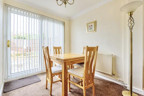 10 Colyer Close, London, SE9 3QG