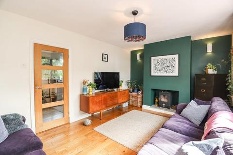 3 bedroom semi-detached house for sale - Cefn Road, Mynachdy, Cardiff