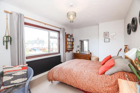3 bedroom semi-detached house for sale - Cefn Road, Mynachdy, Cardiff