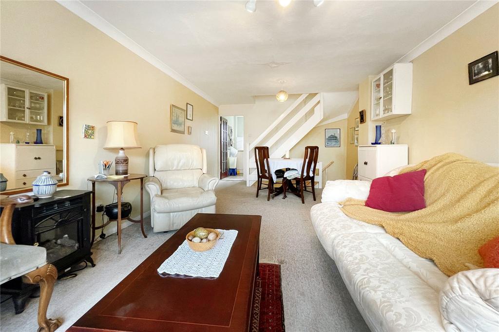 Timberleys, Littlehampton, West Sussex 3 bed terraced house £265,000