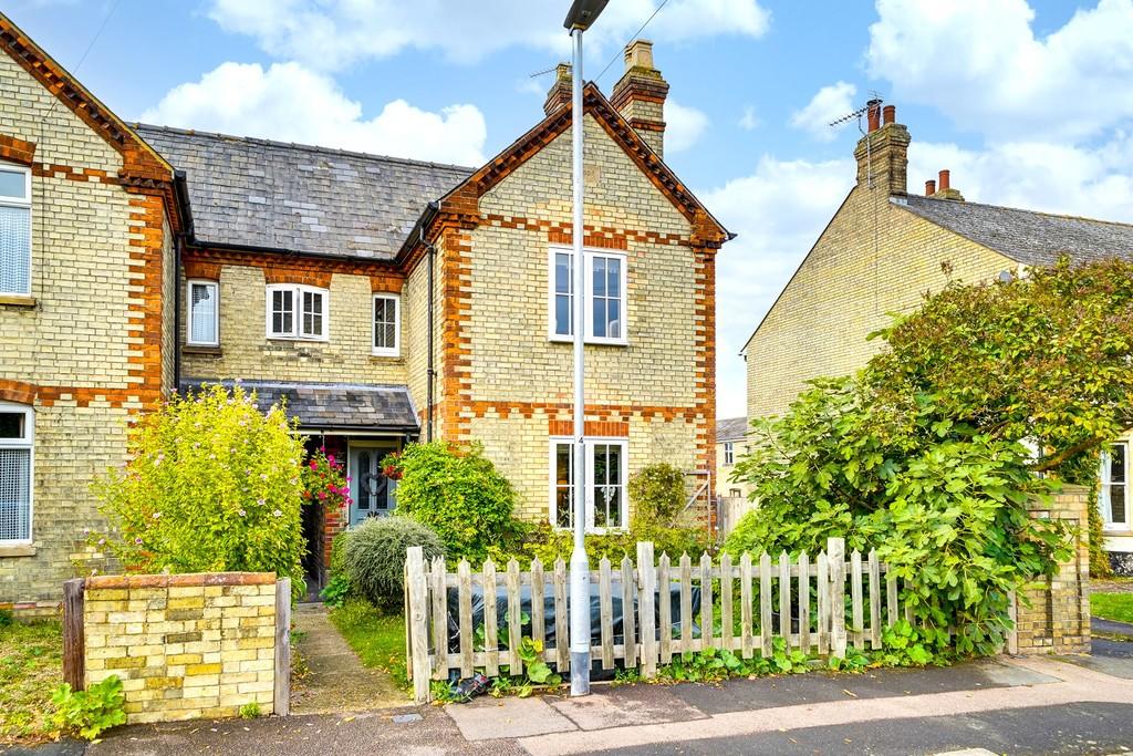 Gower Road, Royston 3 bed link detached house for sale £625,000