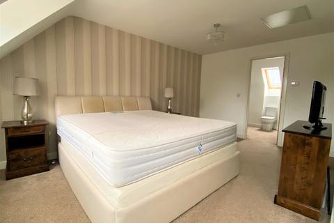 4 Diamond Drive, Corby, NN17 1EX