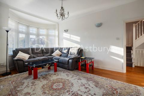 3 bedroom apartment to rent - Highwood Avenue, North Finchley, London
