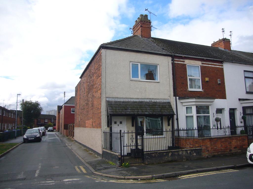 Fourth Avenue, Goole, DN14 6JE 2 bed end of terrace house £600 pcm (£
