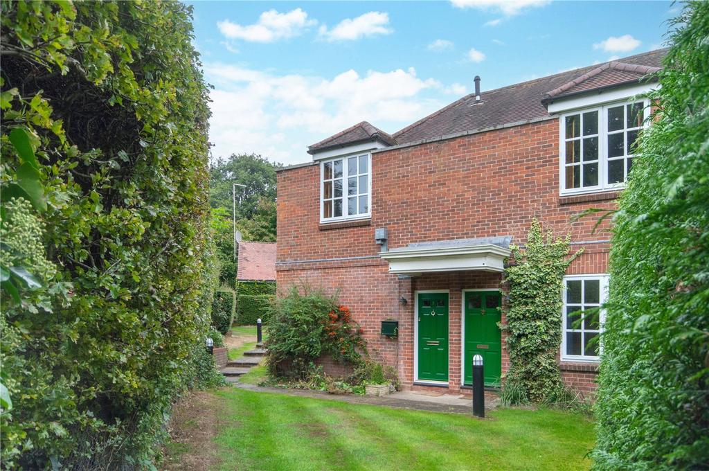 Twyford Mews, Stortford... 2 bed apartment £325,000