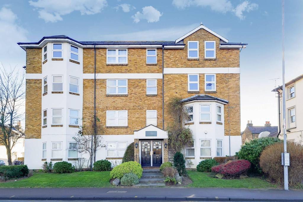 Portsmouth Road, KT6, Surbiton, KT6 1 bed flat for sale £385,000