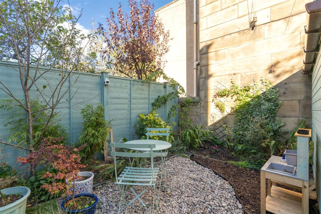 Read Garden Alt